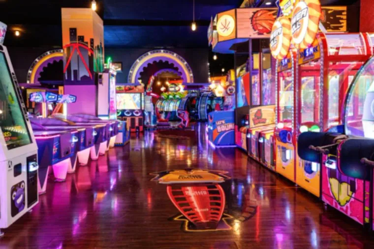 Nonstop Fun Under 21: Your Guide to Las Vegas' Youth-Friendly Hotspots