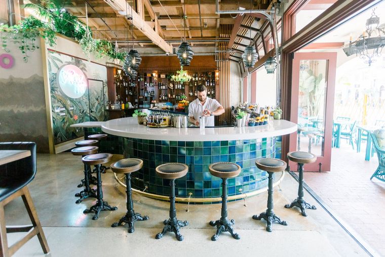 Sip, Savor, and Socialize: Santa Barbara's Top Cocktail Lounges