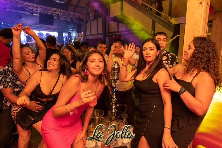 Sizzling Salsa and Latin Beats: Exploring Vegas' Top Latin Nightclubs